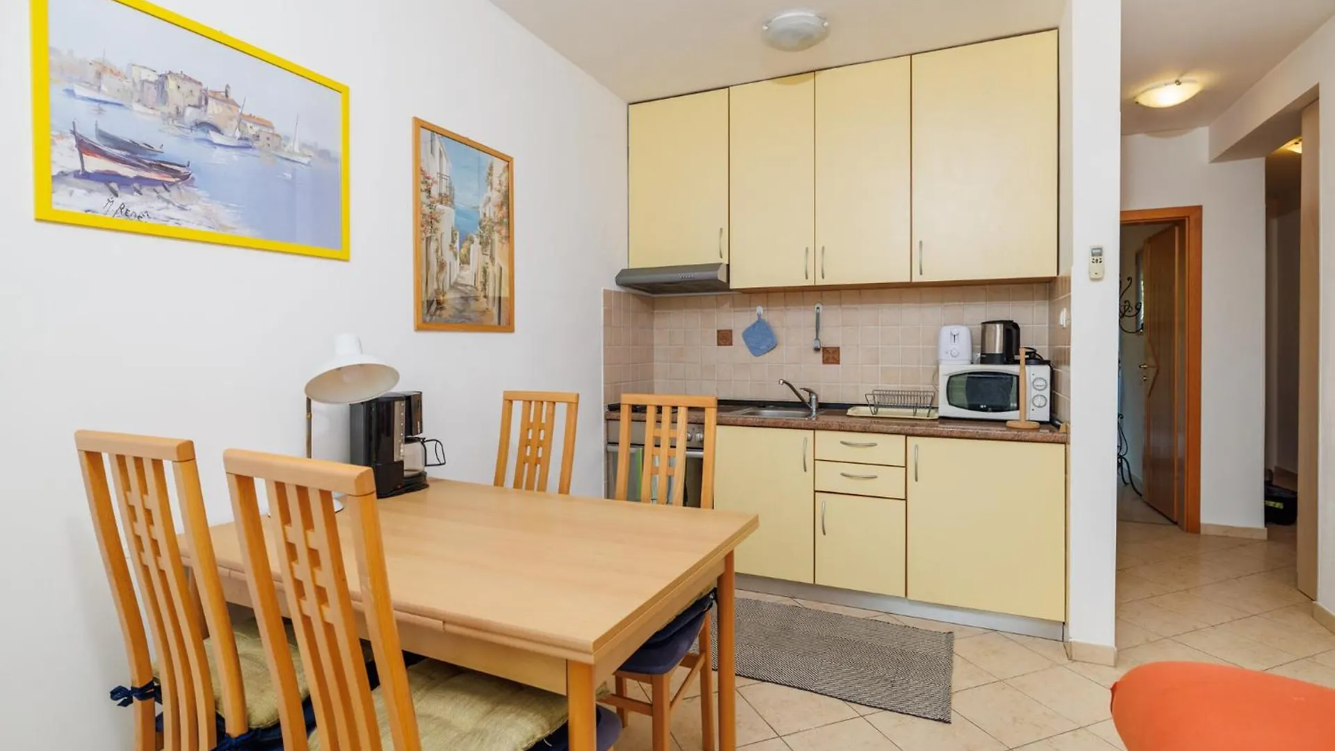 Nowacki Apartment Dramalj 0*,  Croatia