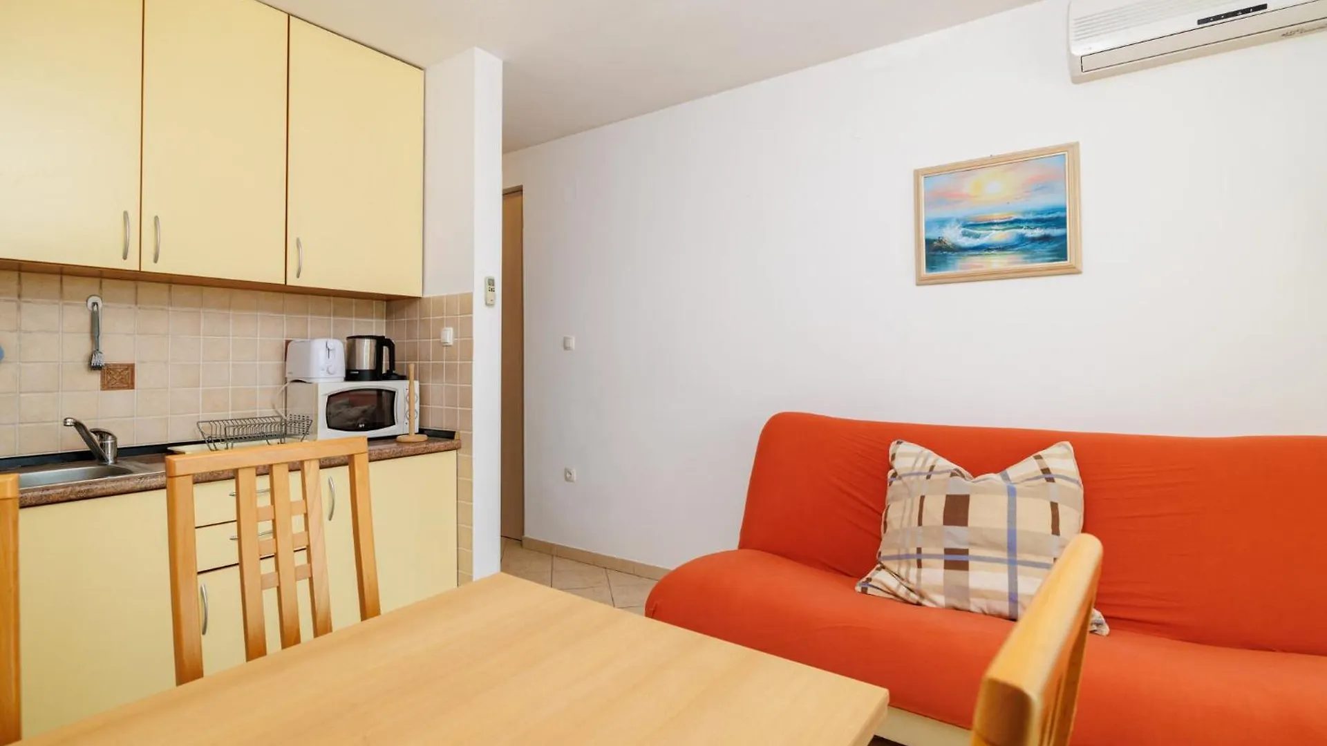 Nowacki Apartment Dramalj Croatia